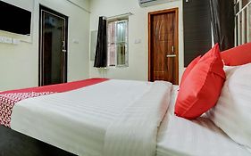 Hotel O Avisi Residency
